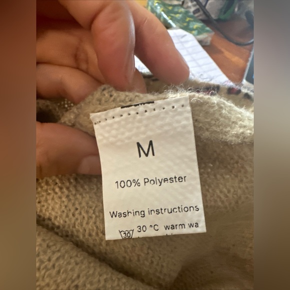 Womens Sweater With Multicolored Designs Medium M Stretch Round Neck Print Logo - Picture 15 of 15